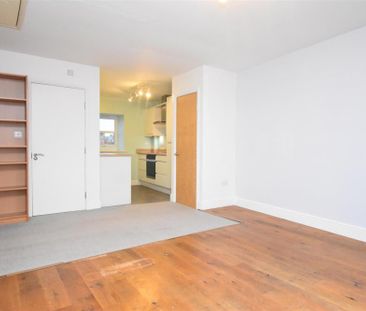 Skeldergate, York - Photo 2