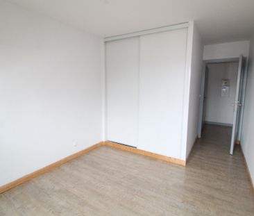 Location Appartement 2 pièces 49m² - Photo 4