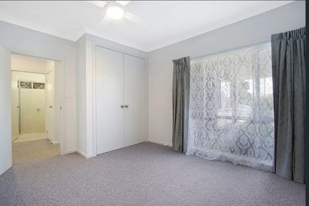 Neat 2-bedroom Unit In North Albury - Photo 2