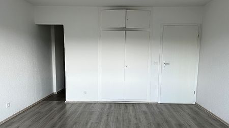 Wohnen kann so schön sein… Zwei geräumige Zimmer erwarten Sie! - Foto 3