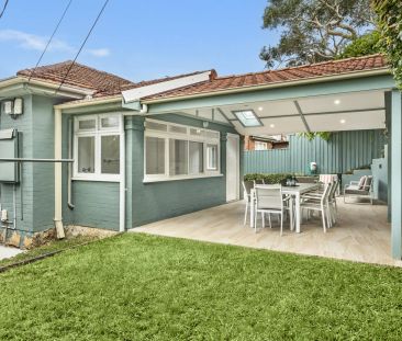 Charming and inspiring family opportunity - Photo 3