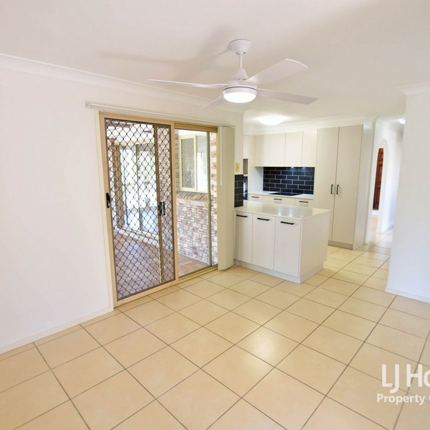 SOLAR POWER, CUL-DE-SAC, HUGE 1140SQM BLOCK - Photo 1