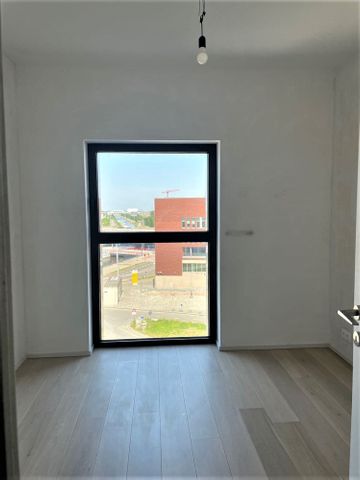 Uitzonderlijk luxe-appartement met 3 slaapkamers en 2 autostaanplaatsen - Foto 4