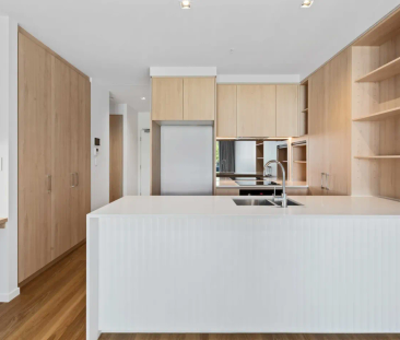 Elevated Living in Wynnum - Photo 4