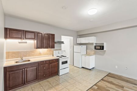 For Lease - 264 Division Street Unit# 10, Cobourg, Ontario - Photo 5