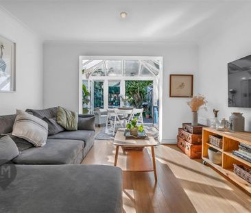 2 bedroom house to rent - Photo 2