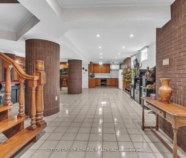 For Lease - 116 Goulding Avenue, Toronto, Ontario - Photo 2