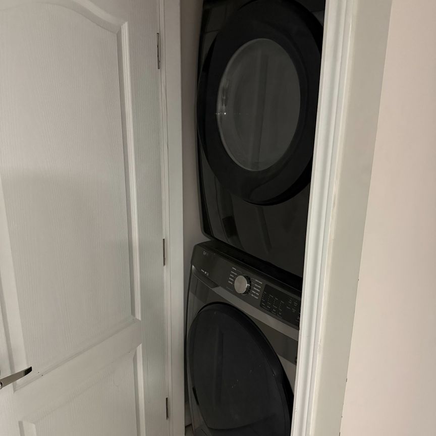 For Lease - 4 Adamsville Road, Brampton, Ontario - Photo 1