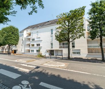 Location Appartement 2 pièces 51m² NANTES 44100 - Photo 6