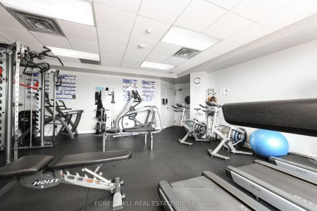 801 King Street W #1002 - Photo 4