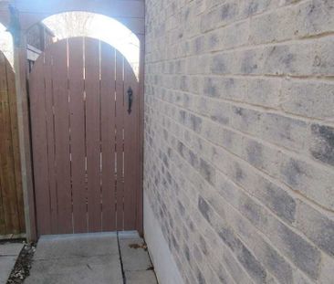 For Lease - 45 Regency Crescent Unit# Bsmt, Whitby, Ontario - Photo 6