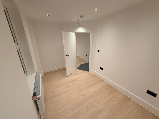 1 bedroom property to rent - Photo 1