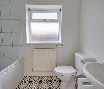 Foredyke Avenue, Hull, HU7 - Photo 6