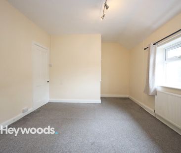 2 bed terraced house to rent in Silverdale Road, Newcastle, Staffor... - Photo 3