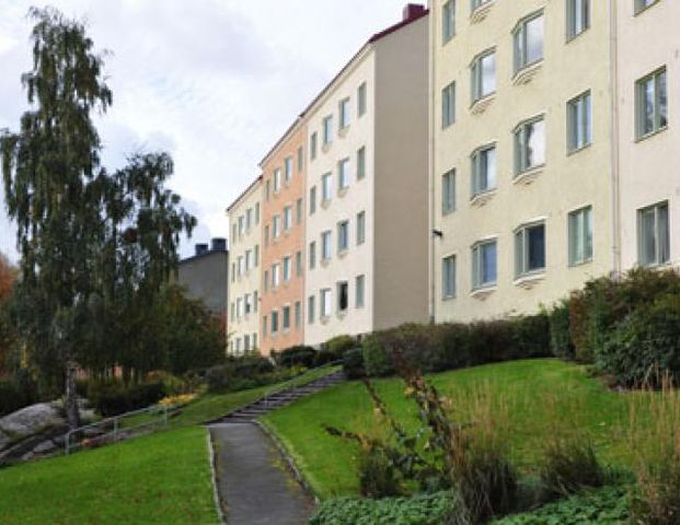 Ulfsparregatan 5B - Photo 1