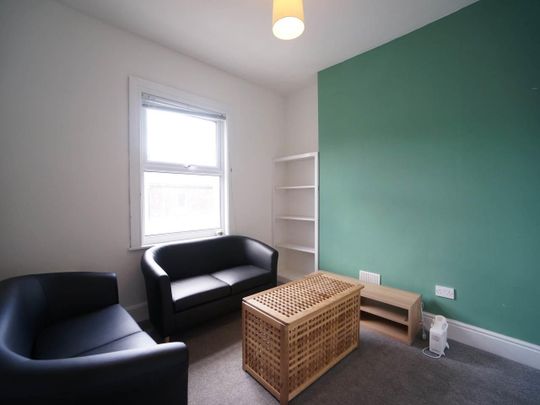 48 Holyhead Road - Photo 1