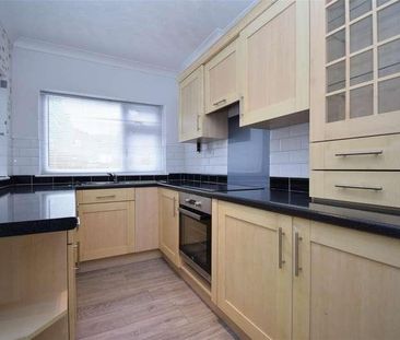 Cemetery Road, Normanton, WF6 - Photo 5