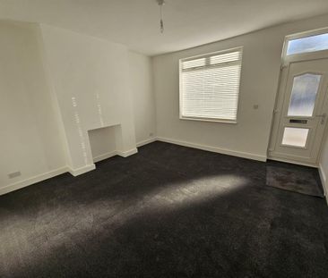 3 bedroom house to rent - Photo 2