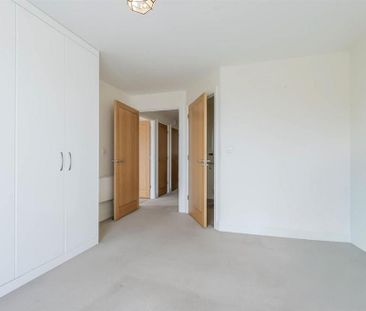 2 bedroom retirement property to rent - Photo 4