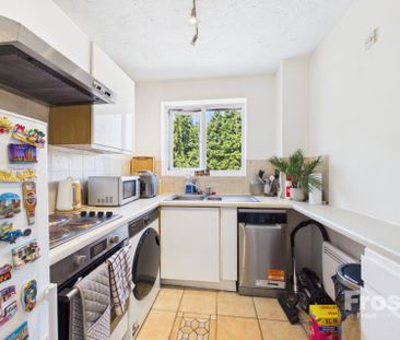 Littlebrook Avenue, Near Burnham, Slough,SL2 - Photo 6