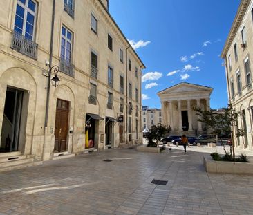 Nimes Maison Carrée appartement T3 meublé - Photo 2