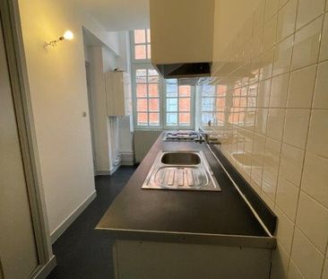 Location Appartement 3 pièces 103m² - Photo 2