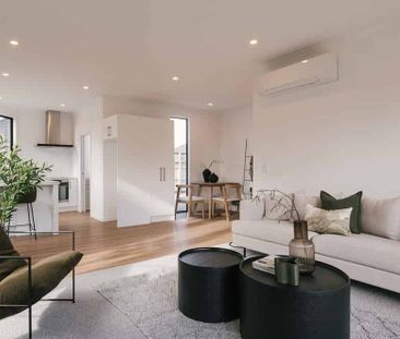 Easy Central Living - Photo 1