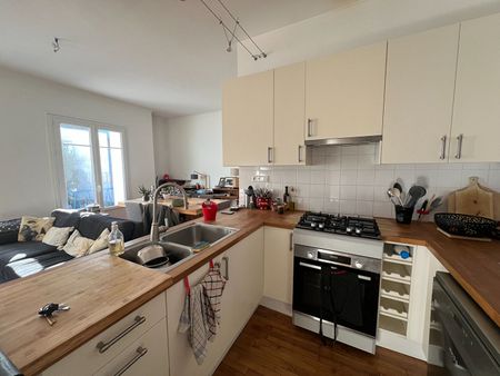 Location Appartement 3 pièces 64m² - Photo 5