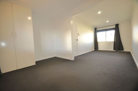 Room to Relax, Entertain & Enjoy - Spacious 3x1 Family Home - Photo 3