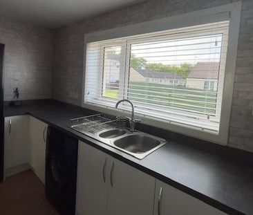 1 bedroom semi-detached bungalow to rent - Photo 5