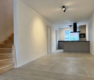 Instapklare nieuwbouwwoning met 3 slaapkamers en garage te Bissegem - Photo 2