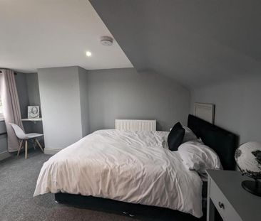 1 bedroom property to rent - Photo 2