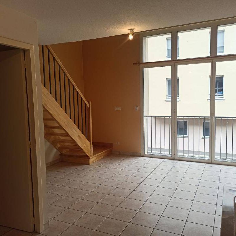 Location appartement t1 bis 31 m² à Villefranche-de-Rouergue (12200) - Photo 1