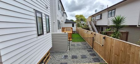 Brand new over the Shore. - Photo 2