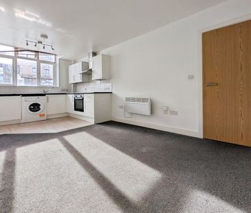 Hanover Buildings, SO14 - Photo 2