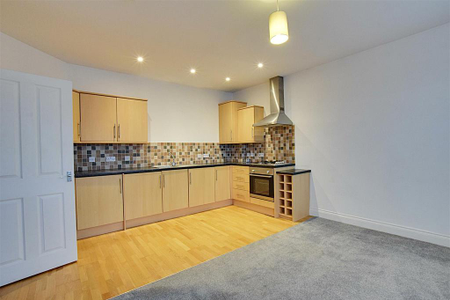 1 bedroom flat to rent - Photo 5