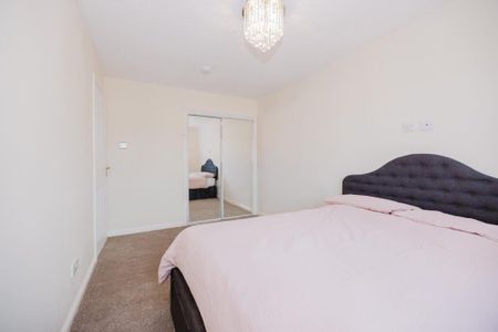 3 bedroom detached house to rent - Photo 4