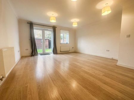 5 bedroom terraced house to rent - Photo 3