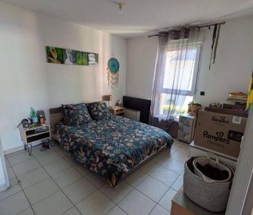 Location appartement récent 2 pièces 42.89 m² à Scionzier (74950) 5 - Photo 2