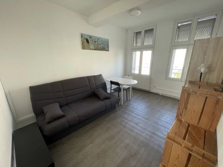 Location Studio 17 m2 à Saint-Quentin - Photo 2