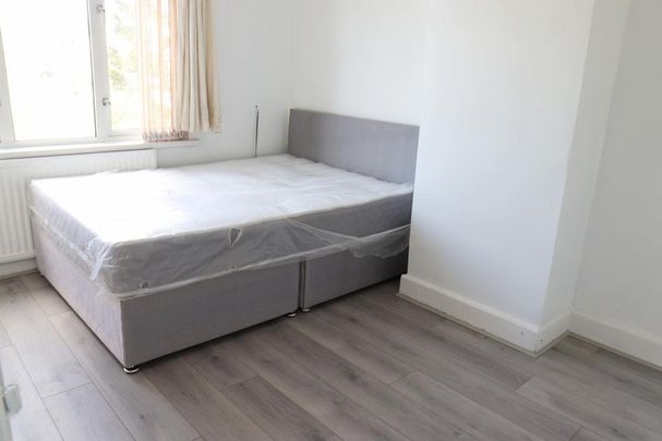 7 bedroom semi-detached house to rent - Photo 1