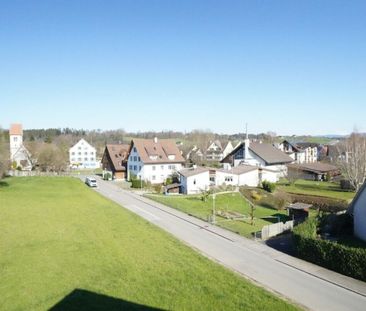 Heimelige Dachwohnung mit spannendem Grundriss - Foto 6