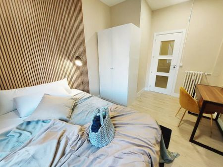 Calle Antonio Toledano, Madrid, Community of Madrid 28028 - Photo 5