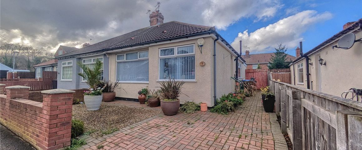 2 bed semi-detached bungalow to rent in Bournemouth Avenue, Middlesbrough, TS3 - Photo 1