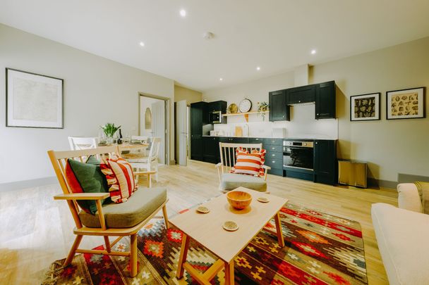 2 Bedroom Home – Medium Let - Photo 1