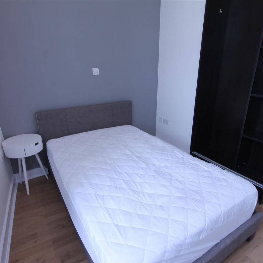 City Apartments, City Centre - Photo 1