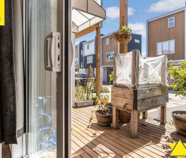 28 Ceramic Lane, New Lynn - Photo 1