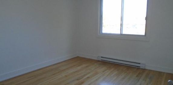 4 ½ 2 e étage rue Granby Montréal - Photo 2