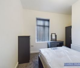 Craven Street, Middlesbrough - Photo 6