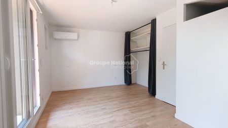 Maison de village balcon Jonquieres 2 pièces 54 m2, - Photo 5